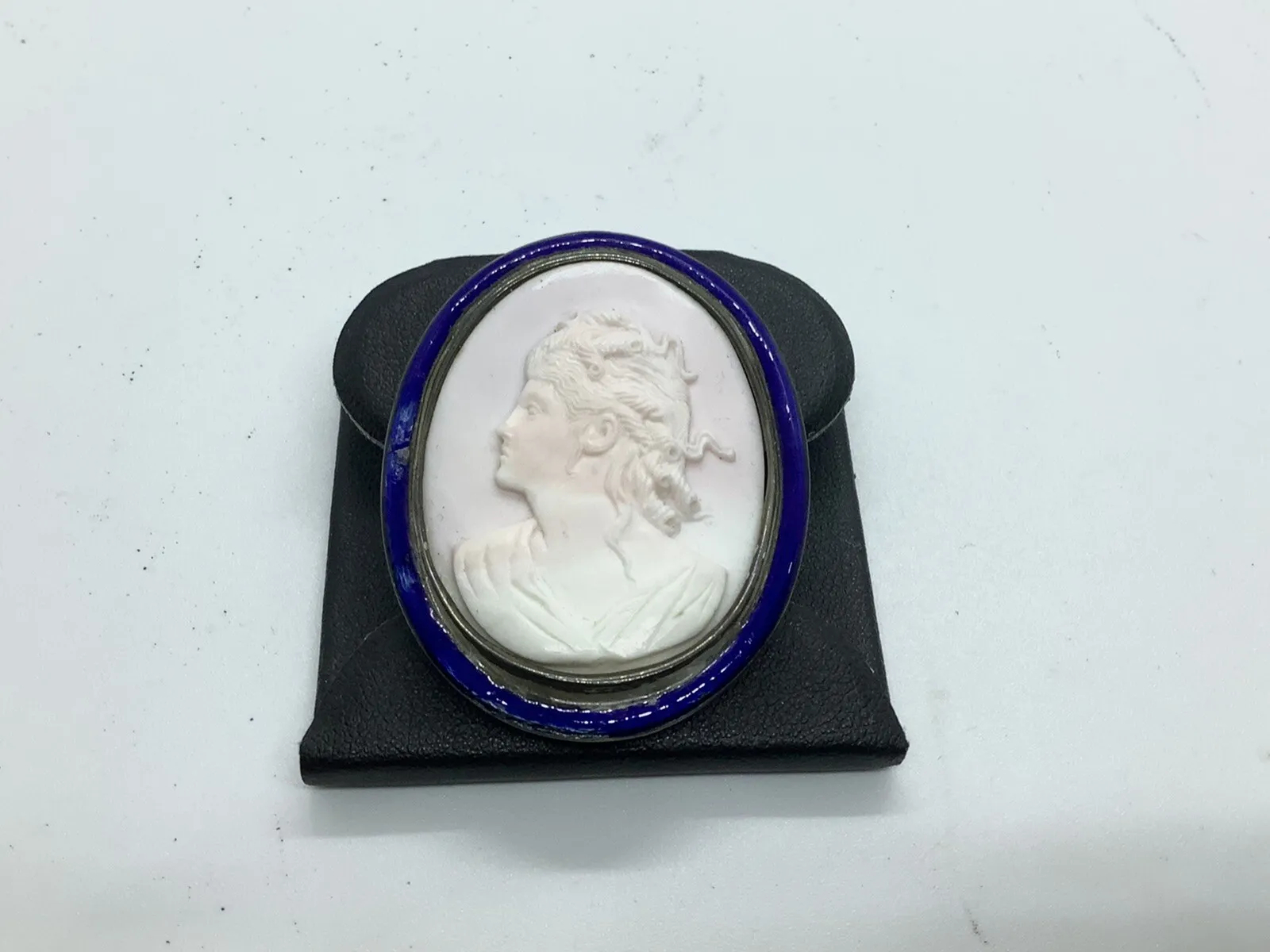 Antique, Rose Coral, French Enamel, Cameo Victorian Brooch - Image 4