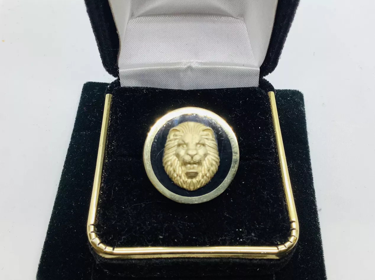 Italian gold Lion Men’s Statement gemstone ring