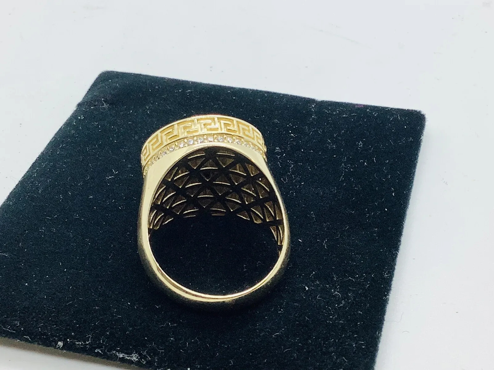 Italian gold Lion Men’s Statement gemstone ring - Image 6