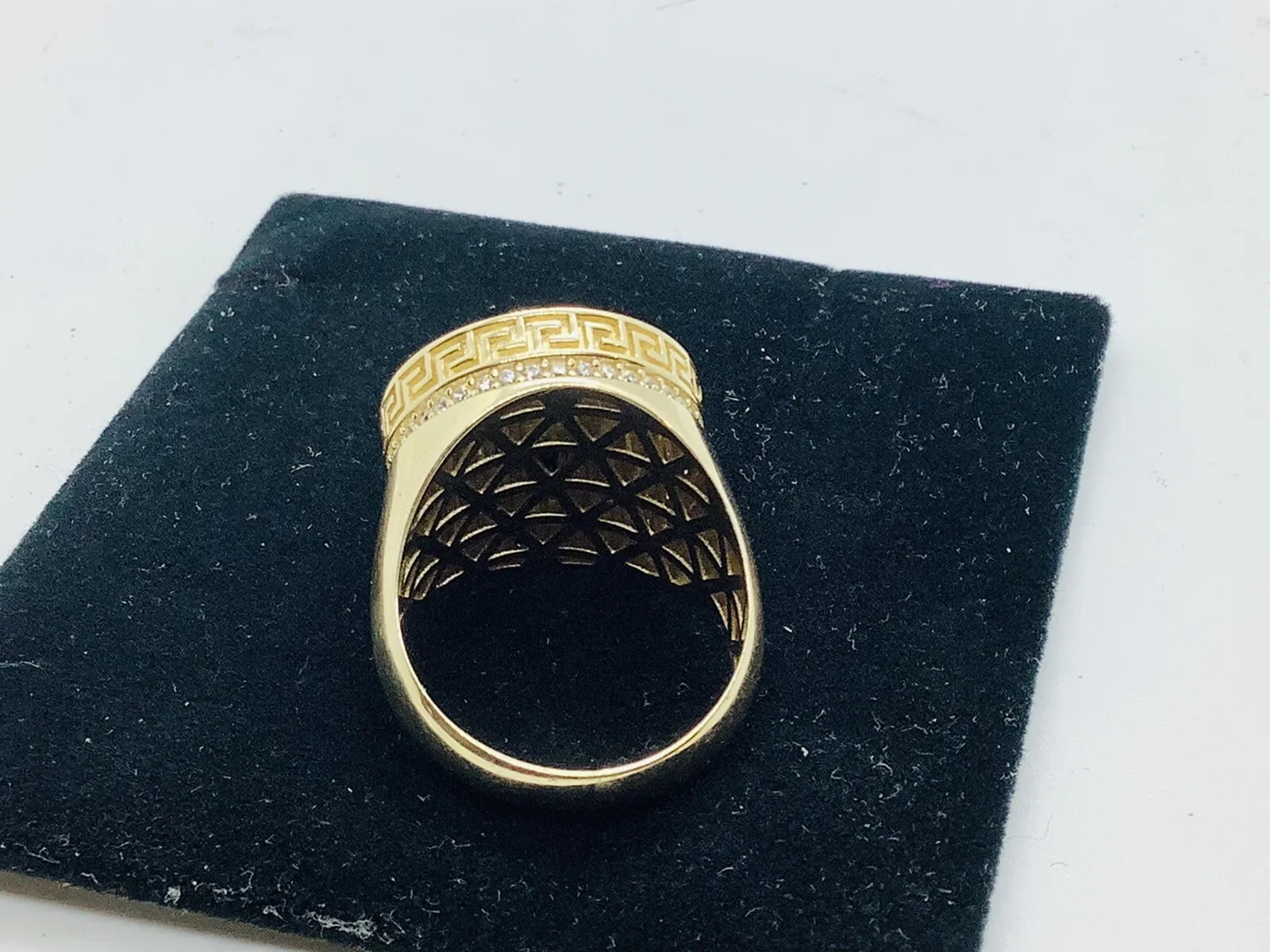 Italian gold Lion Men’s Statement gemstone ring - Image 7