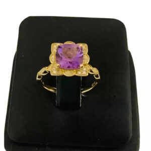 2ct Amethyst, diamonds, gemstone ring