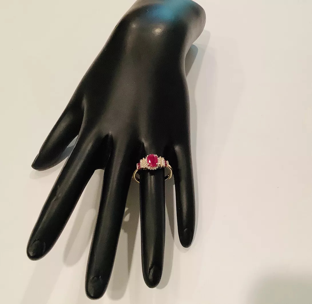 Ruby 1ct, Diamonds, Gemstone Ring - Image 4