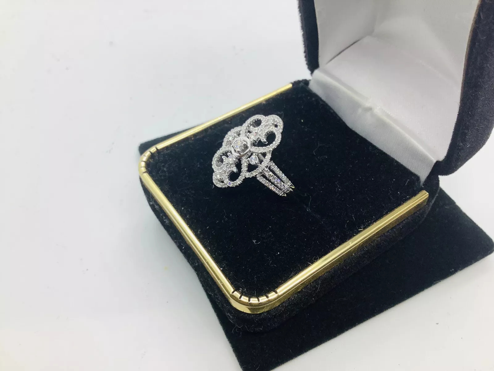 Diamonds, ladies ring - Image 4