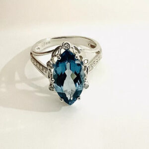 7ct London Blue Topaz Marquee gemstone ring