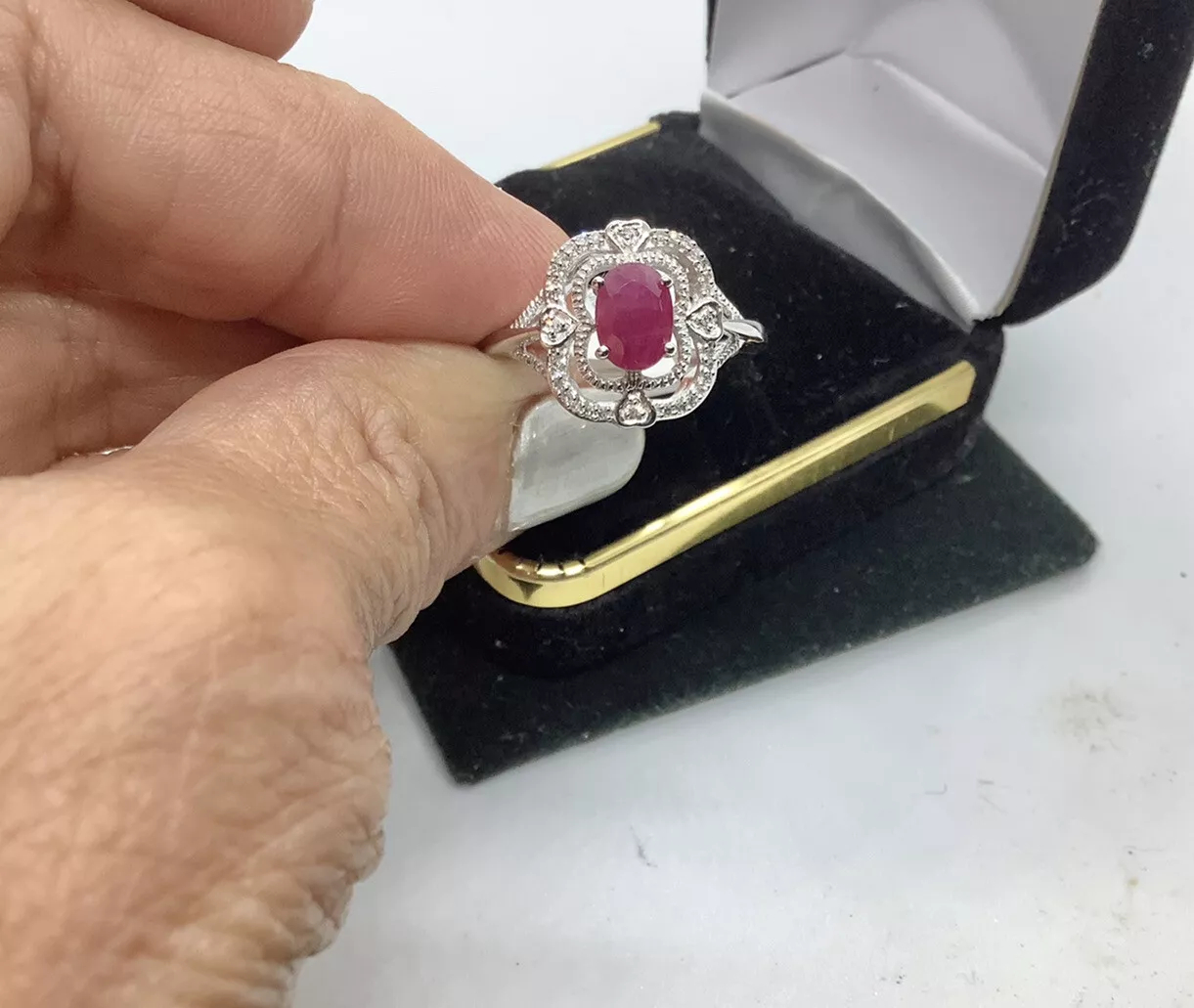 Ruby Filigree diamonds, Gemstone Ring - Image 2