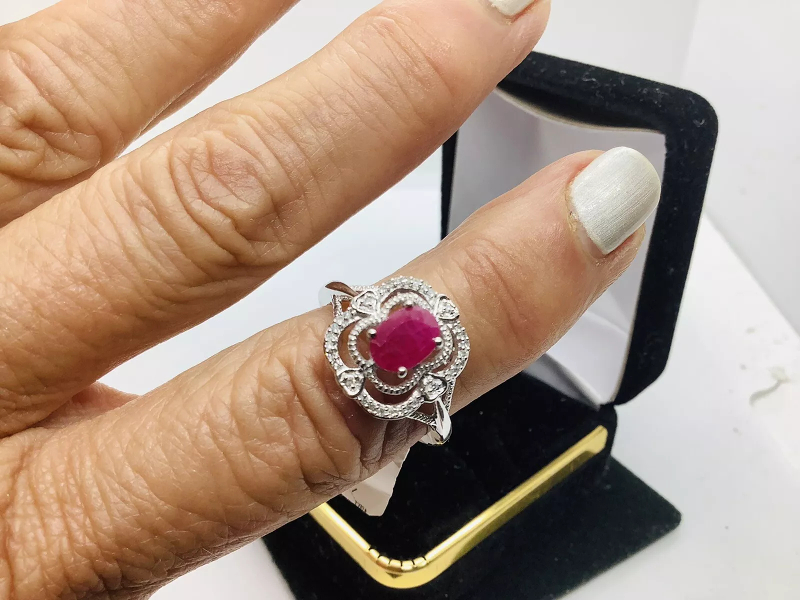 Ruby Filigree diamonds, Gemstone Ring - Image 3