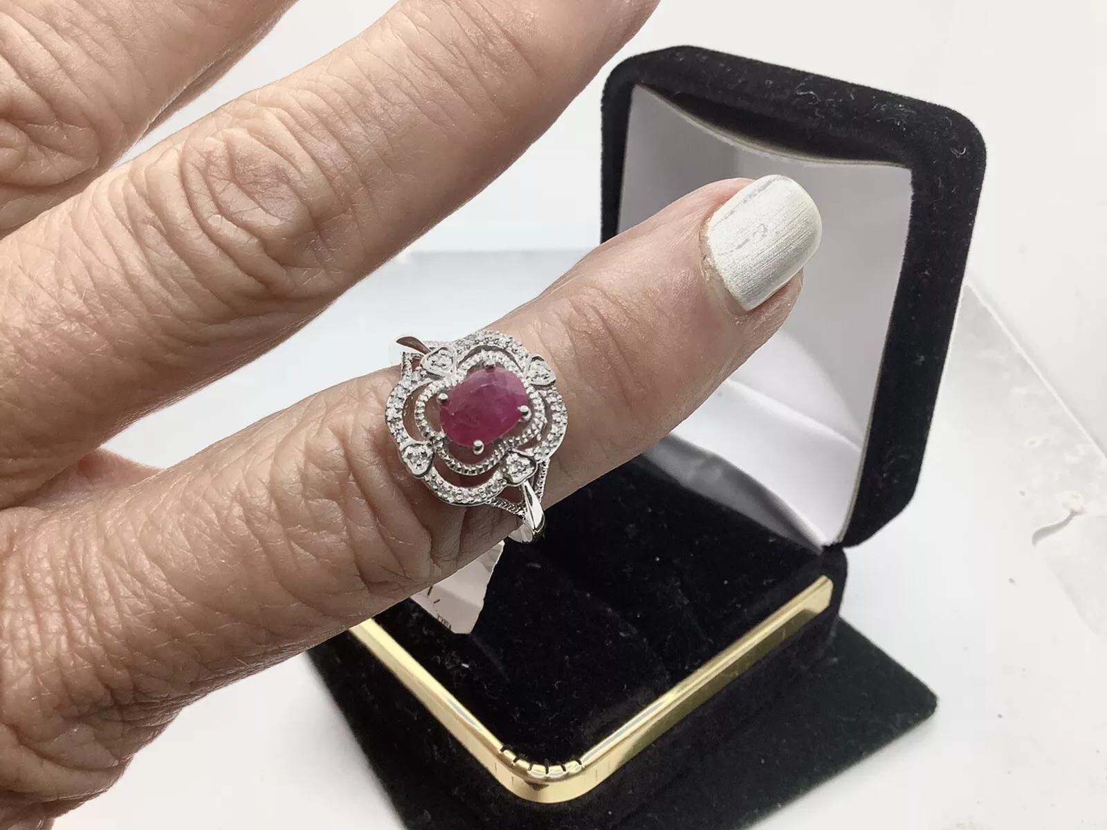 Ruby Filigree diamonds, Gemstone Ring - Image 4