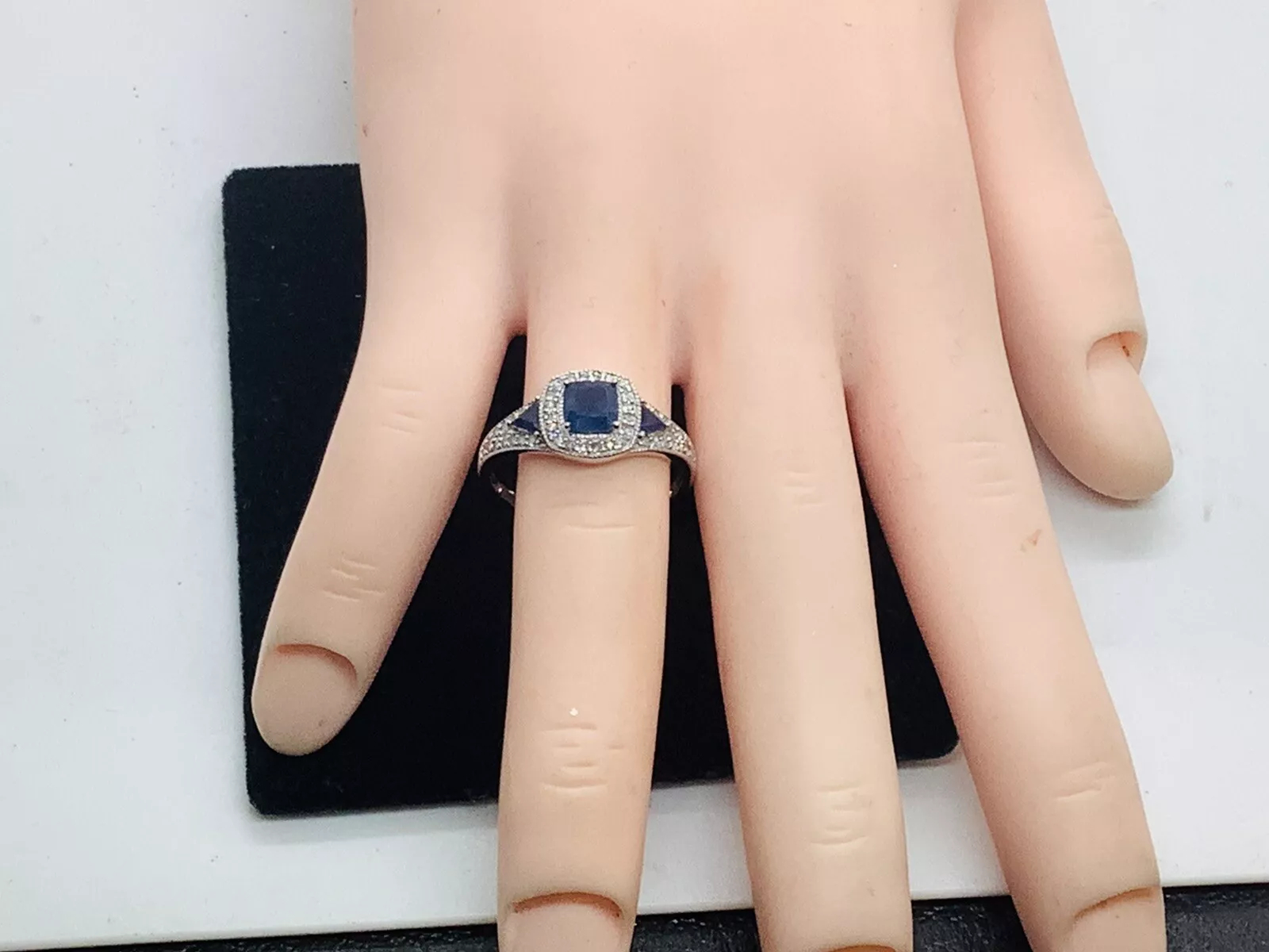 Sapphire, diamonds, gemstone ring - Image 5