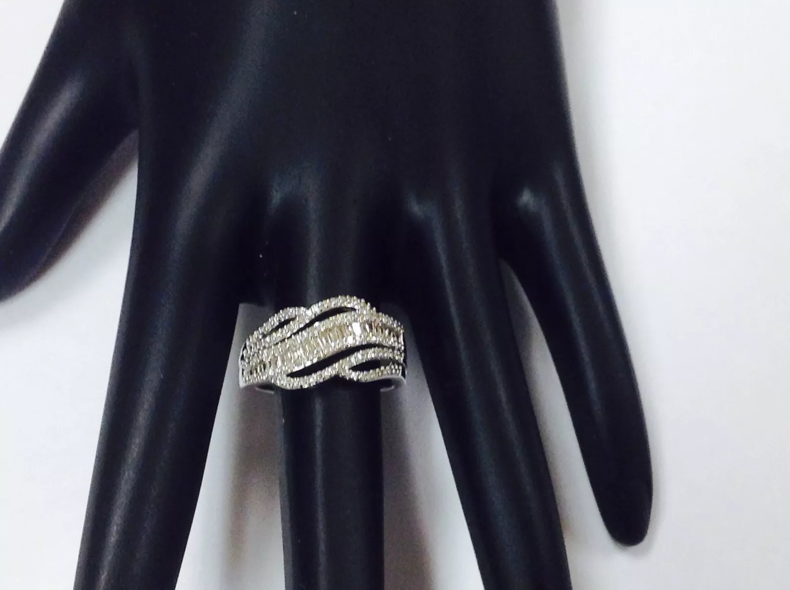 Diamonds anniversary, wedding band - Image 3