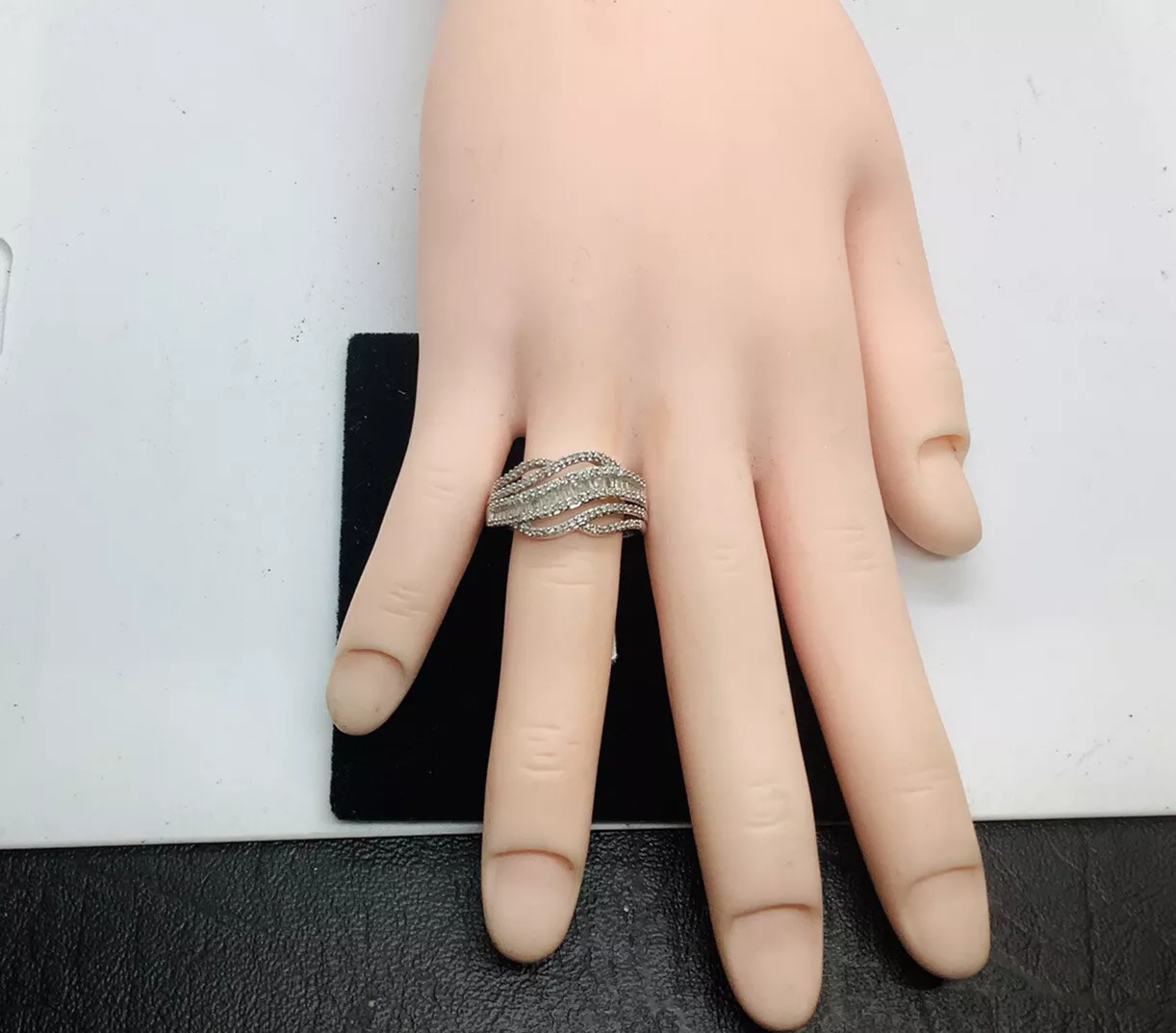Diamonds anniversary, wedding band - Image 5