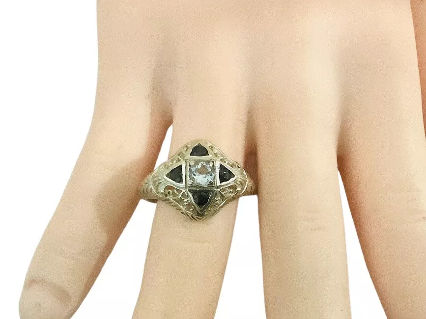 Vintage Filigree Gemstone Ring - Image 4