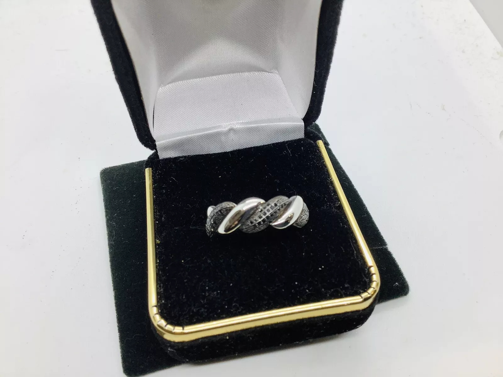 Black Diamond Infinity Wedding Band