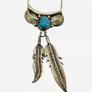 Vintage NAVAHO NATURAL BLUE TURQUOISE Necklace