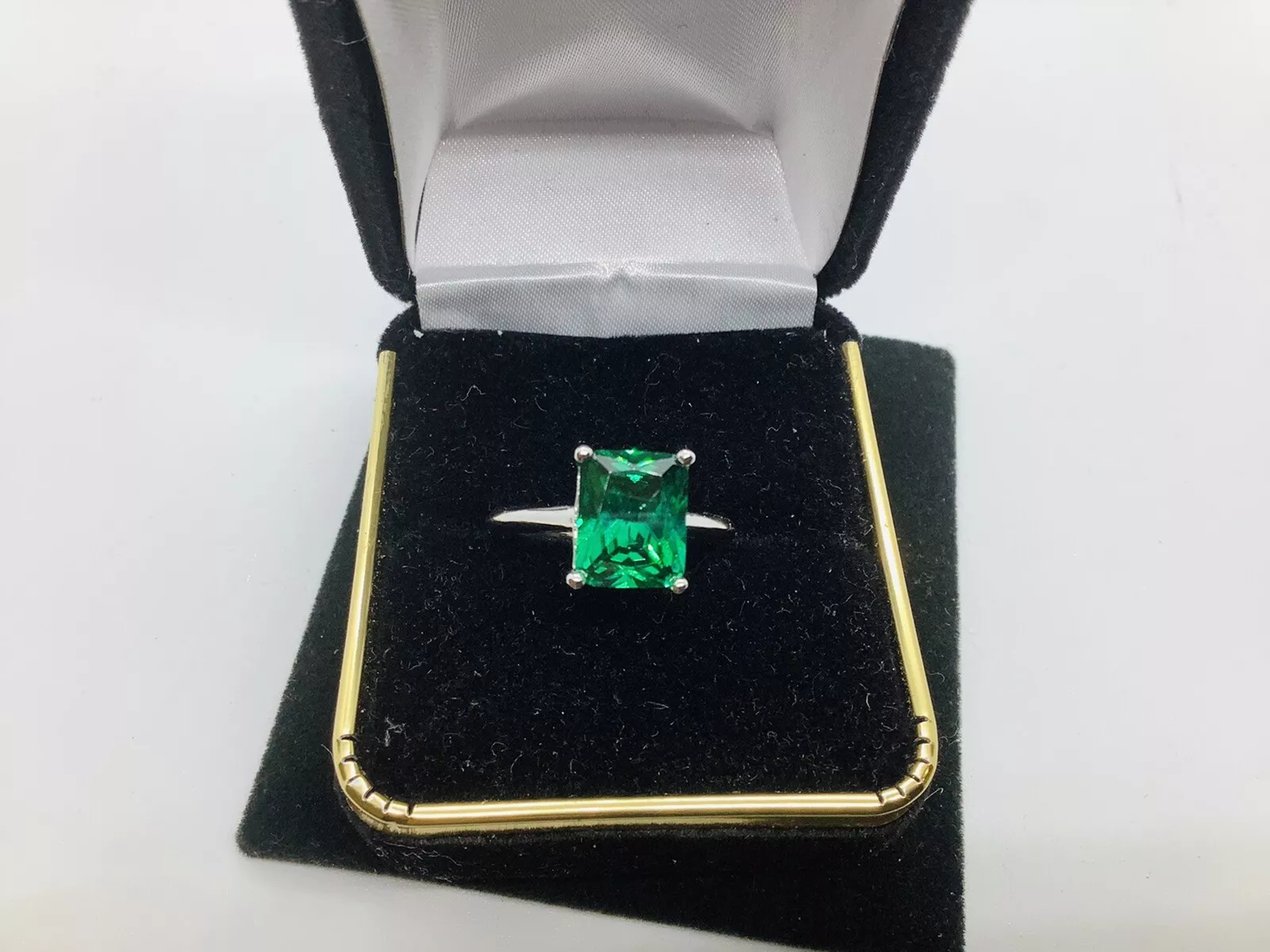 3ct Chrome Diopside Gemstone Ring