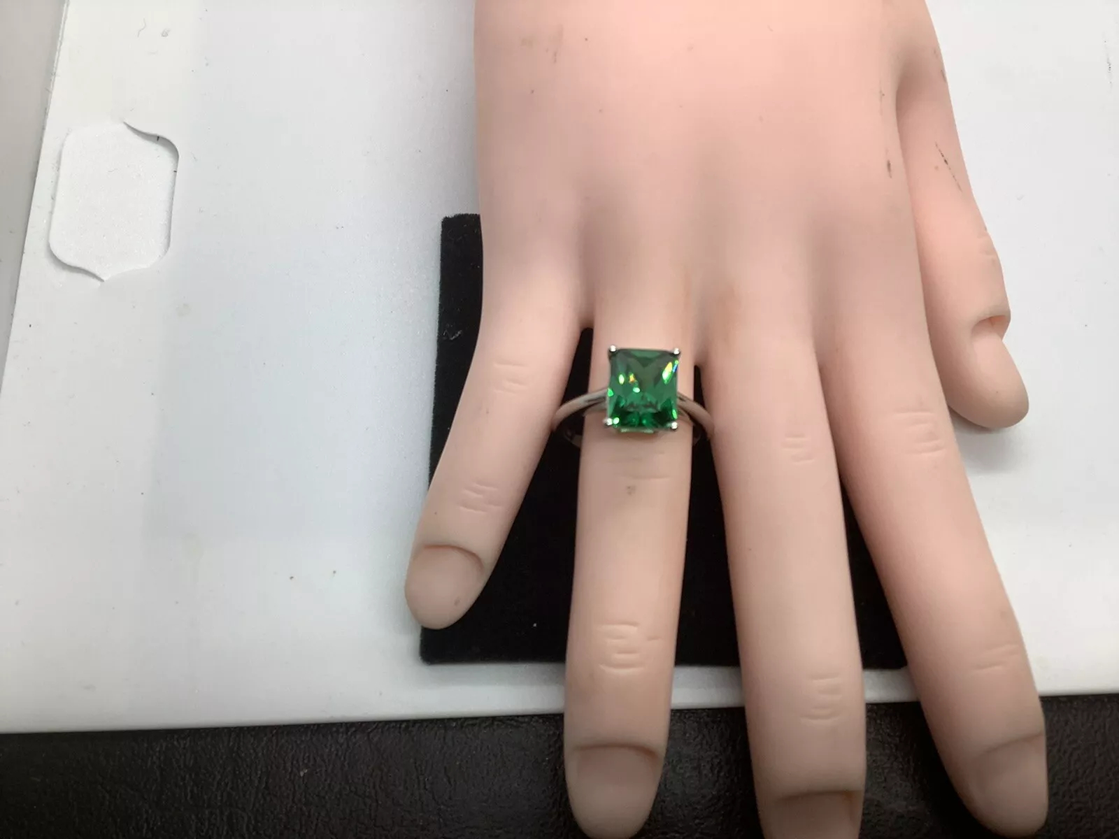 3ct Chrome Diopside Gemstone Ring - Image 5