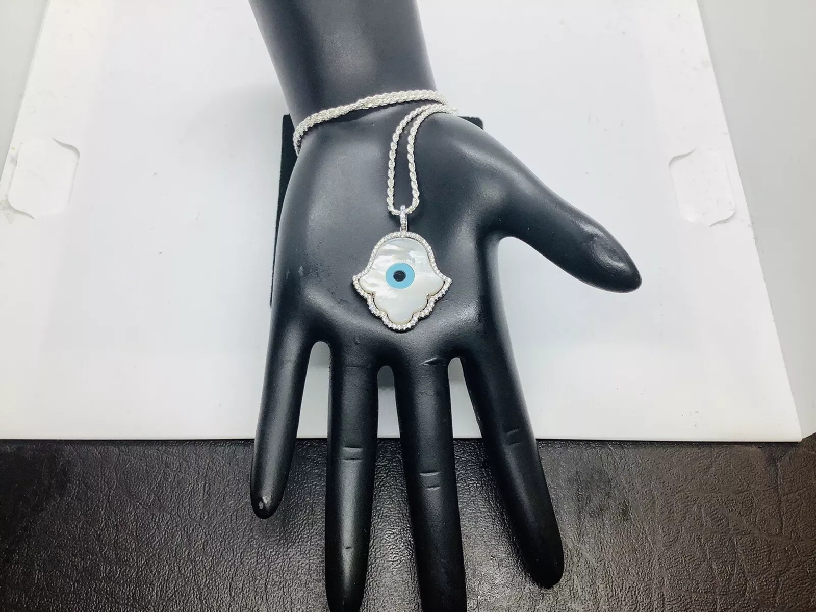 Mother of Pearl Evil Eye Pendant, Necklace 18”