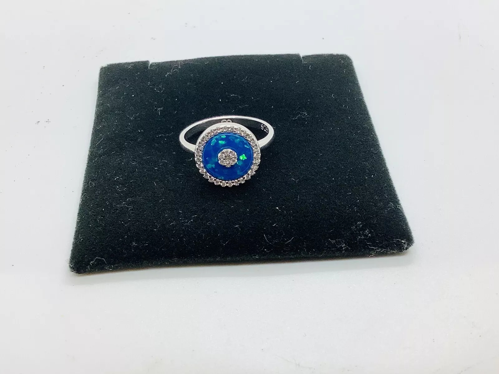 Opal Gemstone Ring - Image 2