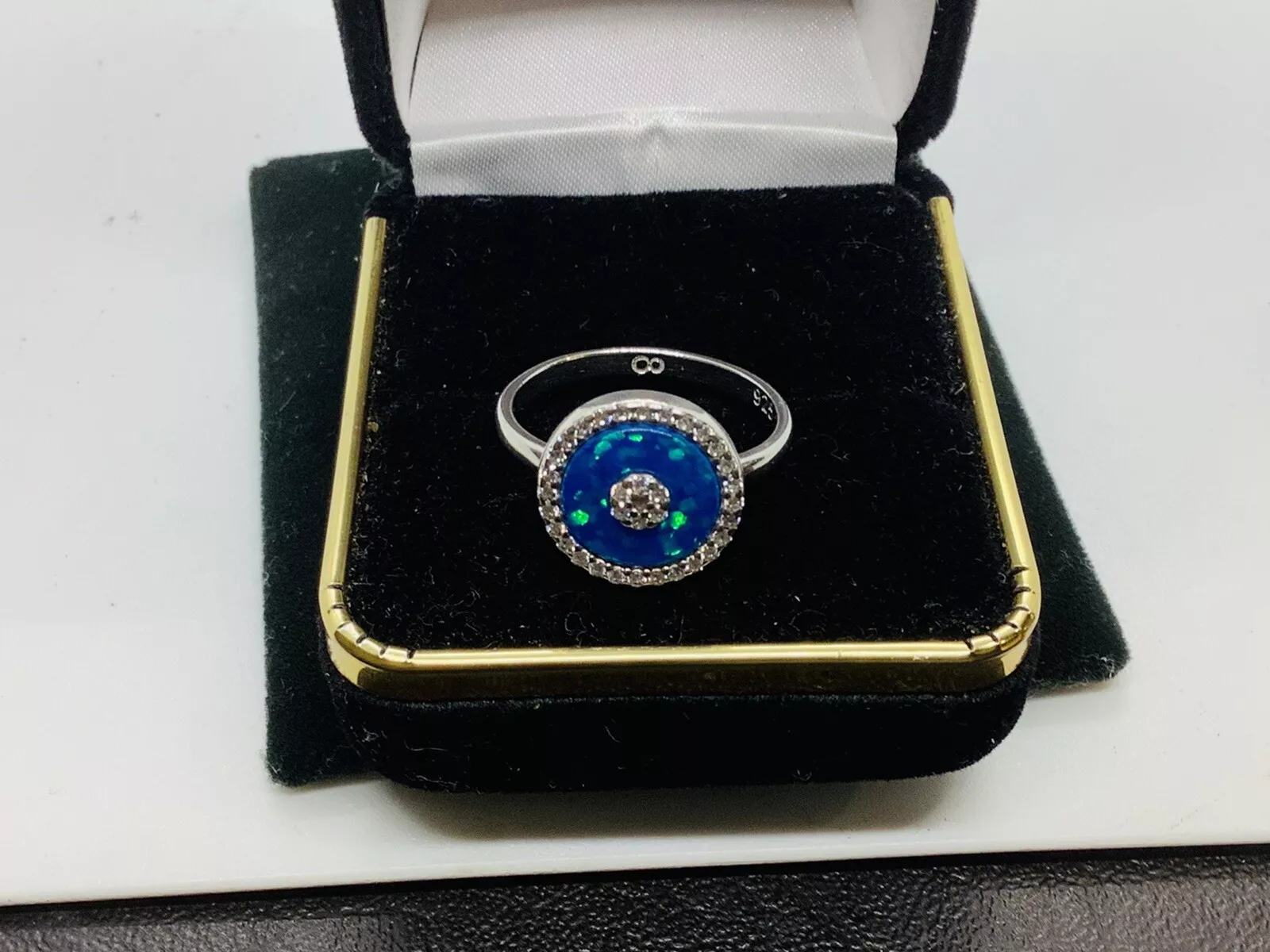 Opal Gemstone Ring - Image 3