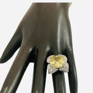 Vintage, Gold Quartz 5ct Statement Ring
